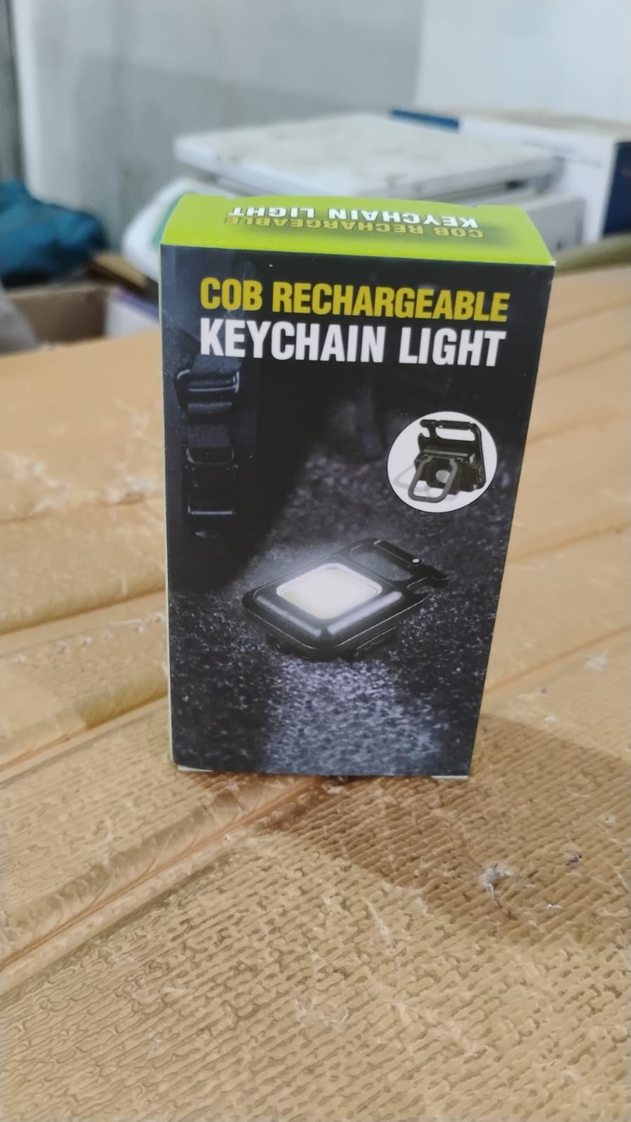 Mini Rechargeable Keychain Flashlight - 4 Light Modes with Folding Bracket & Magnetic Base